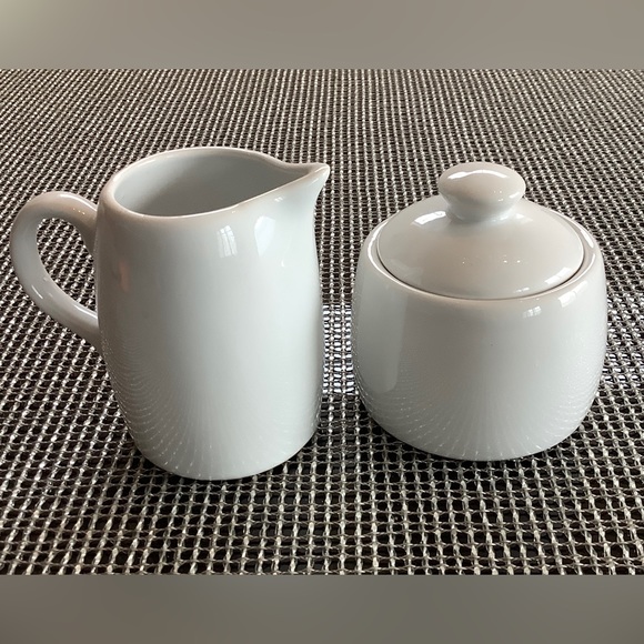 Other - Minimalistic Porcelain Cream and Sugar Set